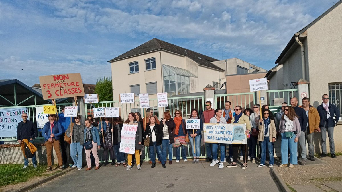 Illustration - Grève au Collège Jean Joudiou