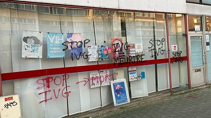 Illustration Planning familial encore la cible de militants reactionnaires