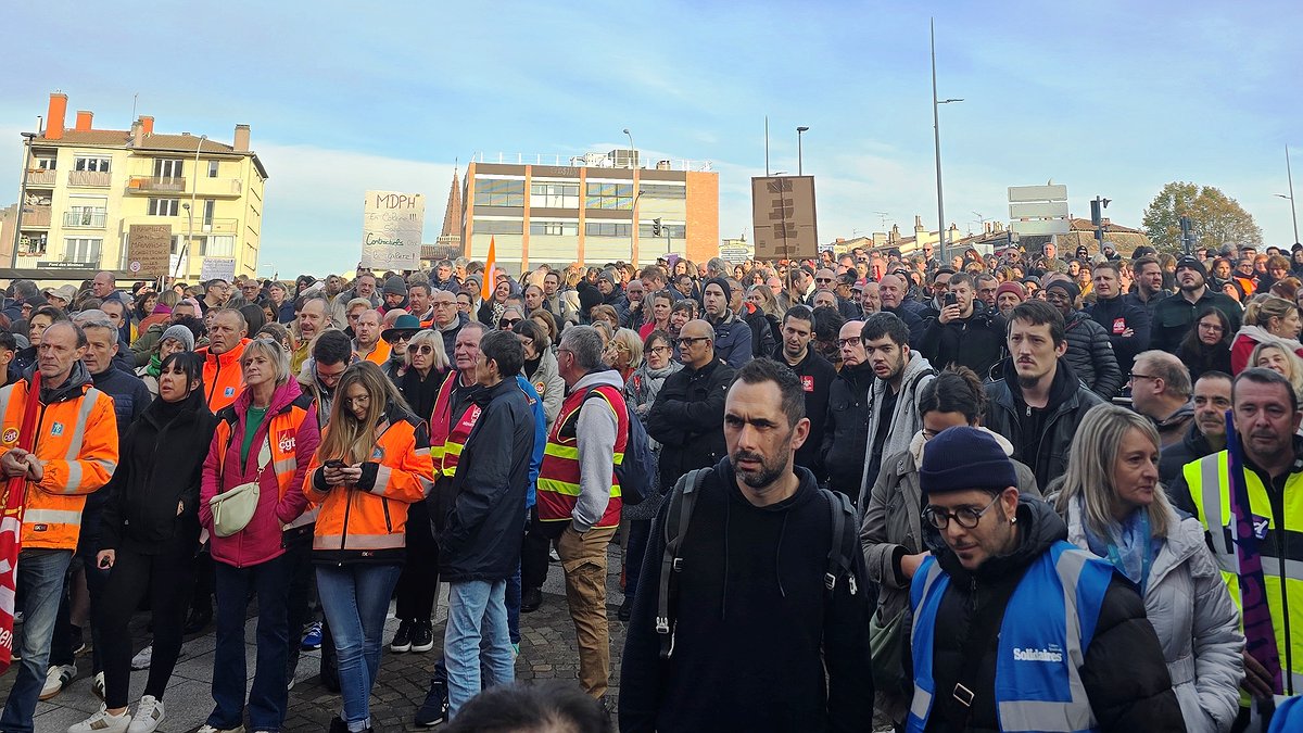 Illustration - Grève et manifestation contre les restrictions budgétaires