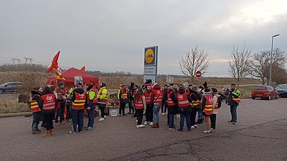 Illustration en grève pour les salaires