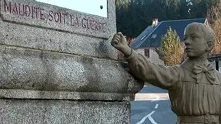 Illustration de l’argent pour l’éducation et pas pour les marchands de canons !