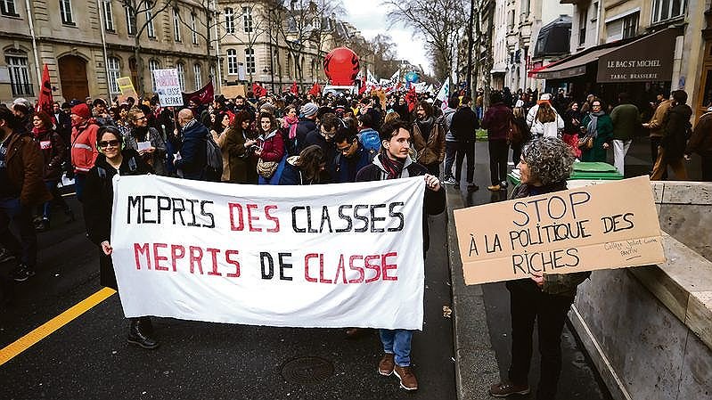 Illustration - Non aux suppressions de postes !