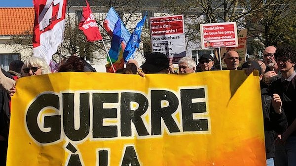 Illustration Un baptême à 10 milliards !