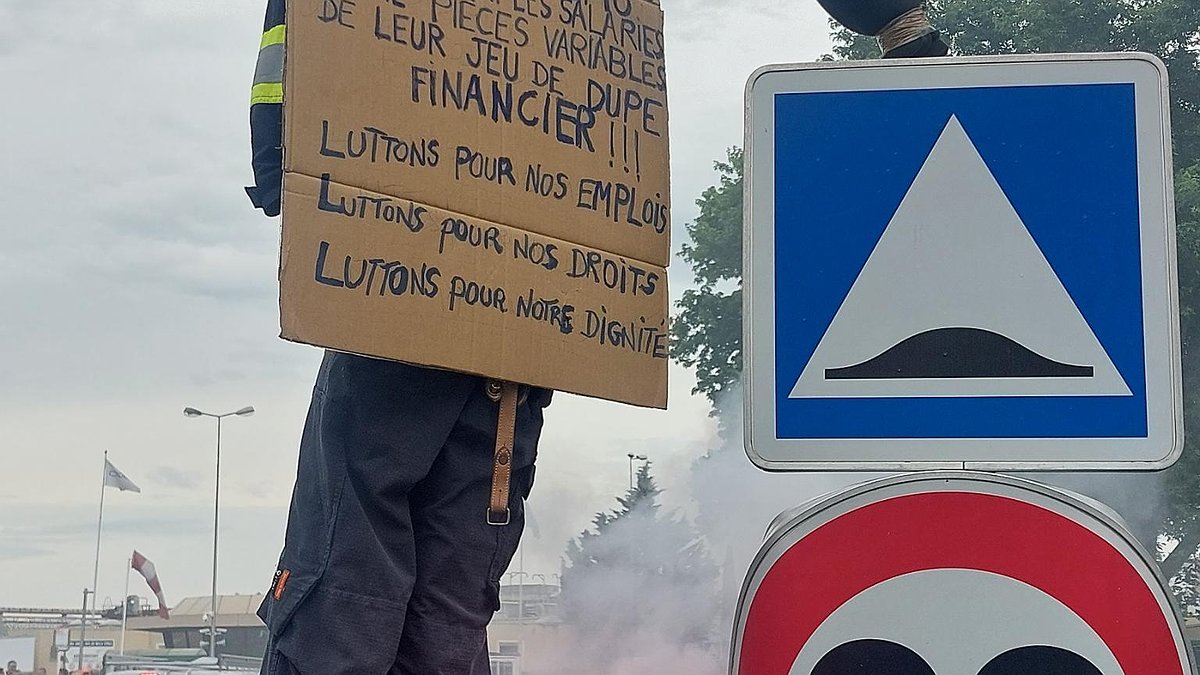 Illustration - capitalistes licencieurs et voleurs