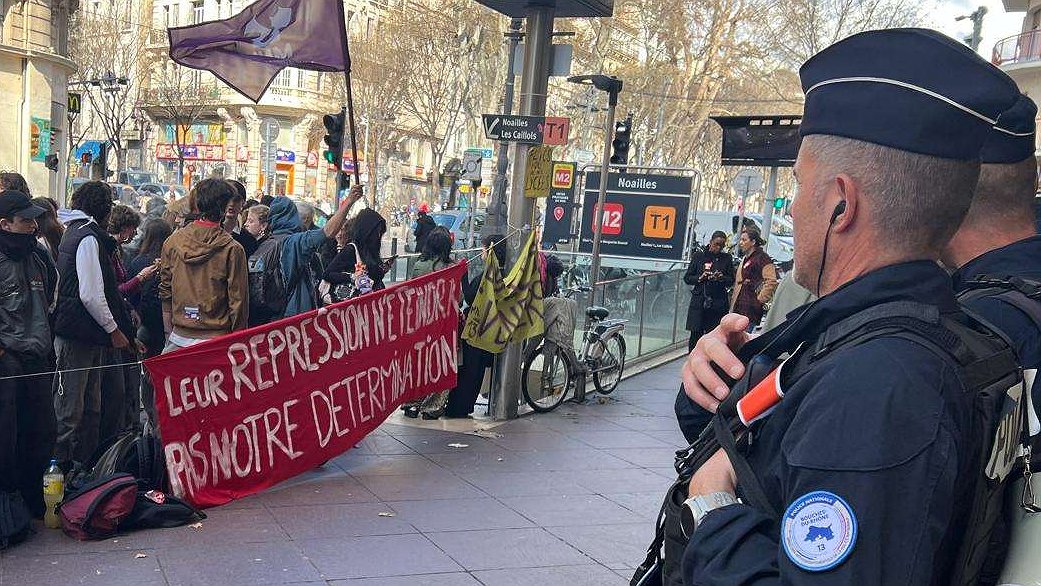 Illustration Inspecteur la bavure