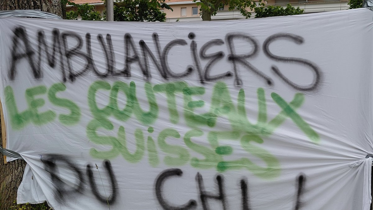 Illustration Ambulanciers hospitaliers : multi-tâches, mais pas multi-payes