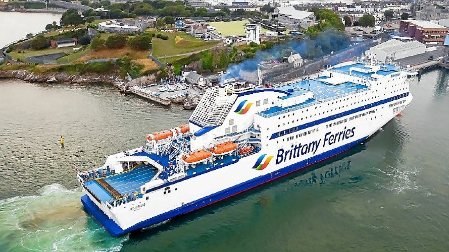 Illustration - Brittany Ferries supprime des lignes et des postes
