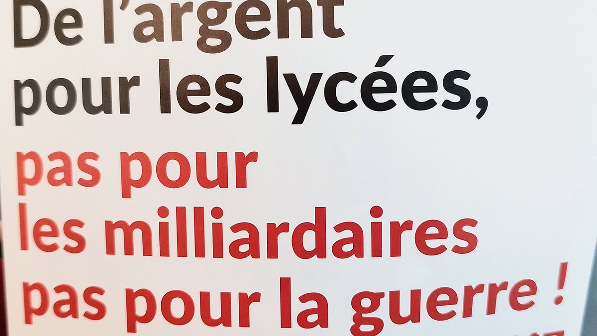 Illustration - dans la rue n’en déplaise au gouvernement