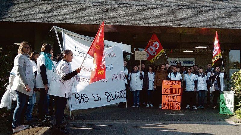 Illustration - ras la blouse !