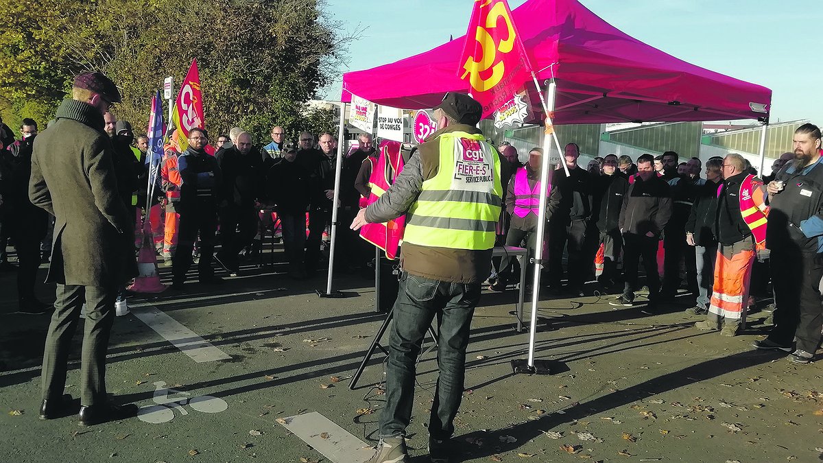 Illustration - les territoriaux en grève
