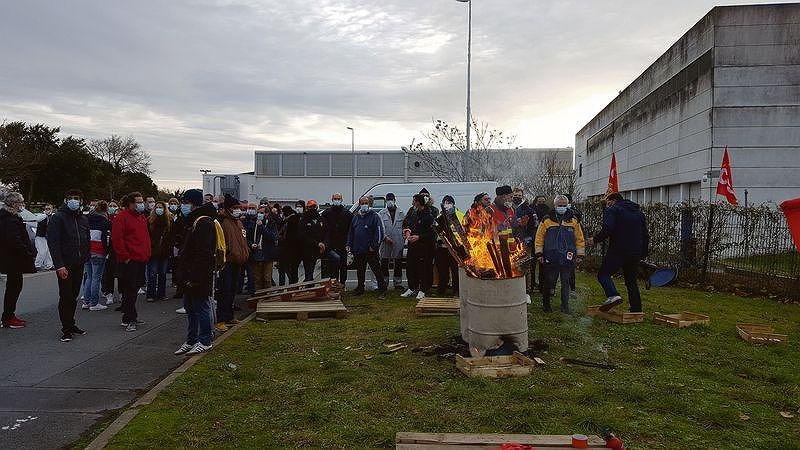Illustration - en grève pour les salaires