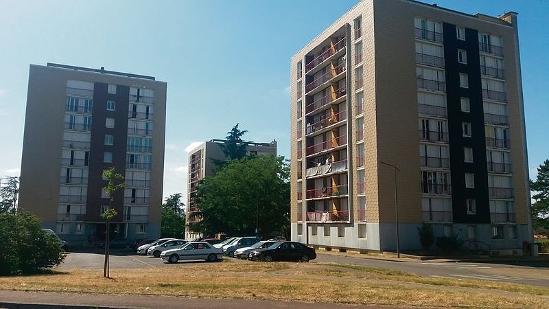 Illustration - personnel réduit, locataires en colère