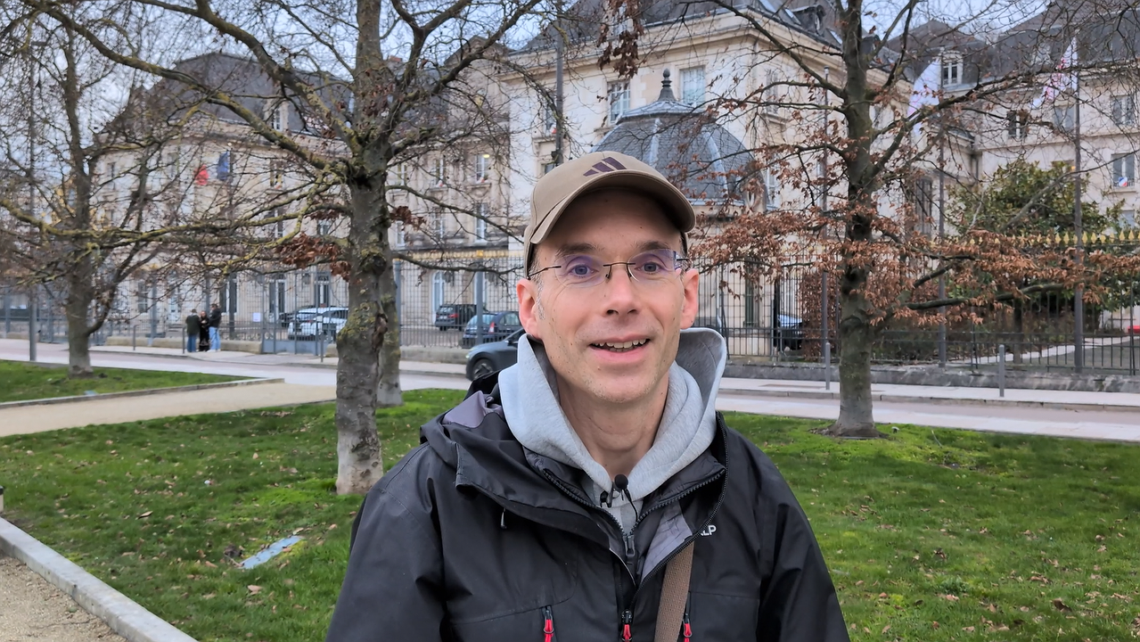 Illustration Julien Cynober : "les travailleurs font tourner la société, à eux de la diriger"